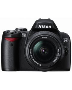 Nikon D40 6.1MP Digital SLR Camera Kit with 18-55mm f/3.5-5.6G ED II AF-S DX Zoom-Nikkor Lens